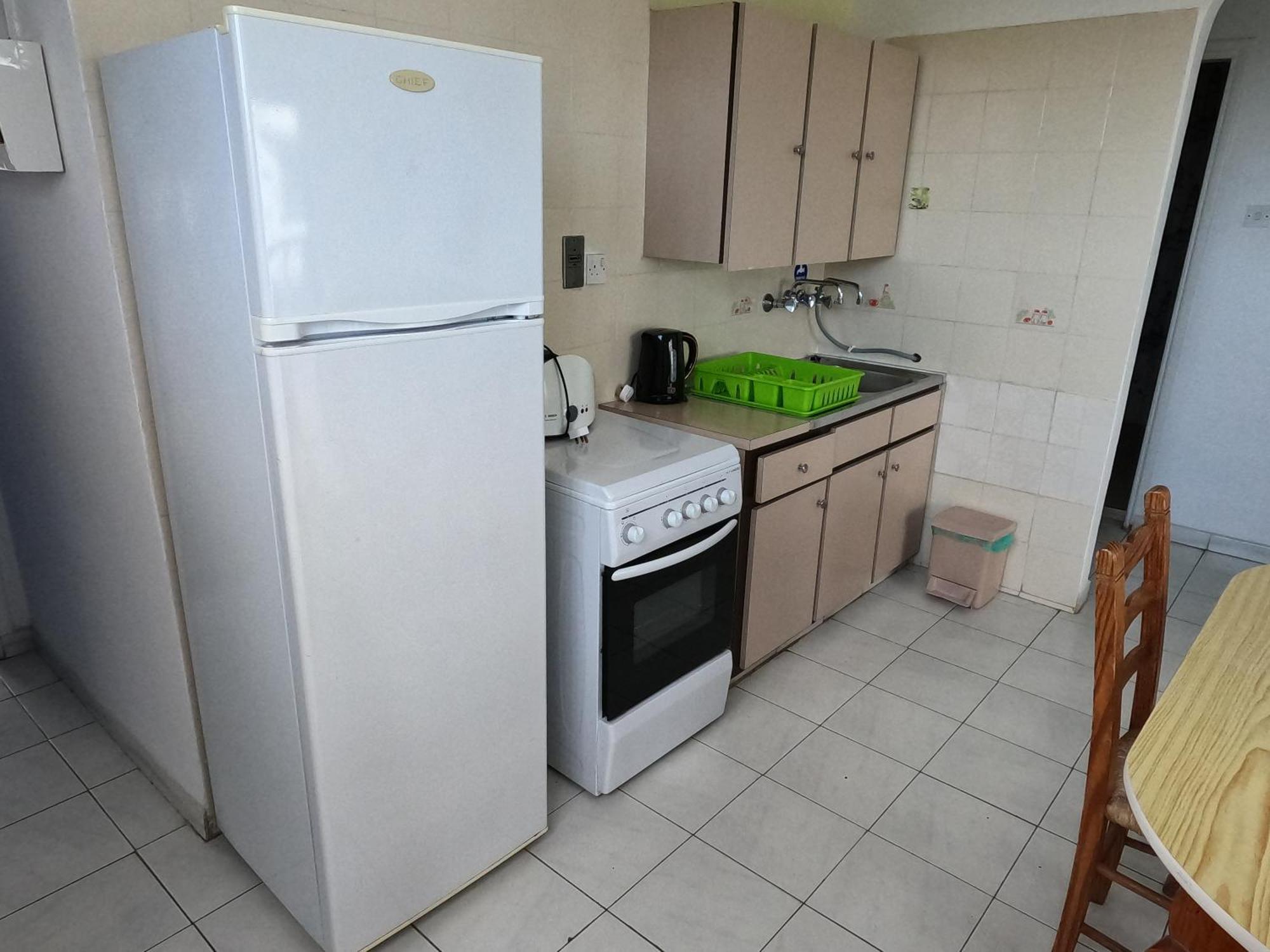 Island Budget Apartments Paphos Extérieur photo